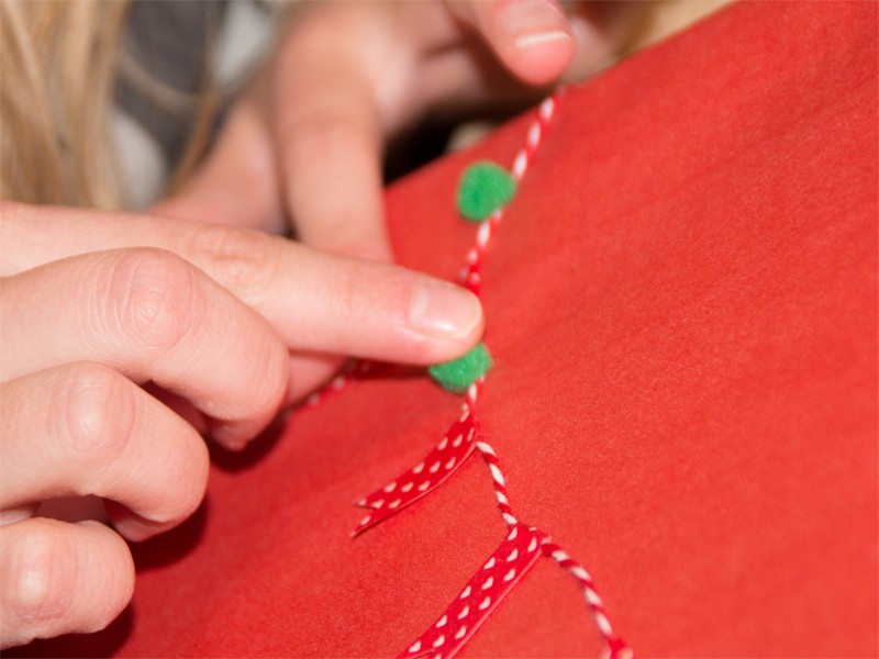 Christmas Gift Wrapping Ideas Using Kraft Paper - Southern Couture