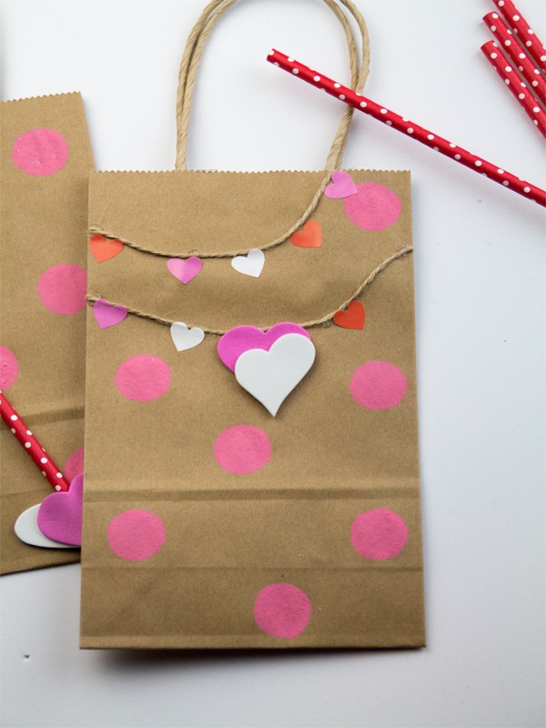 Valentine bag decorating ideas