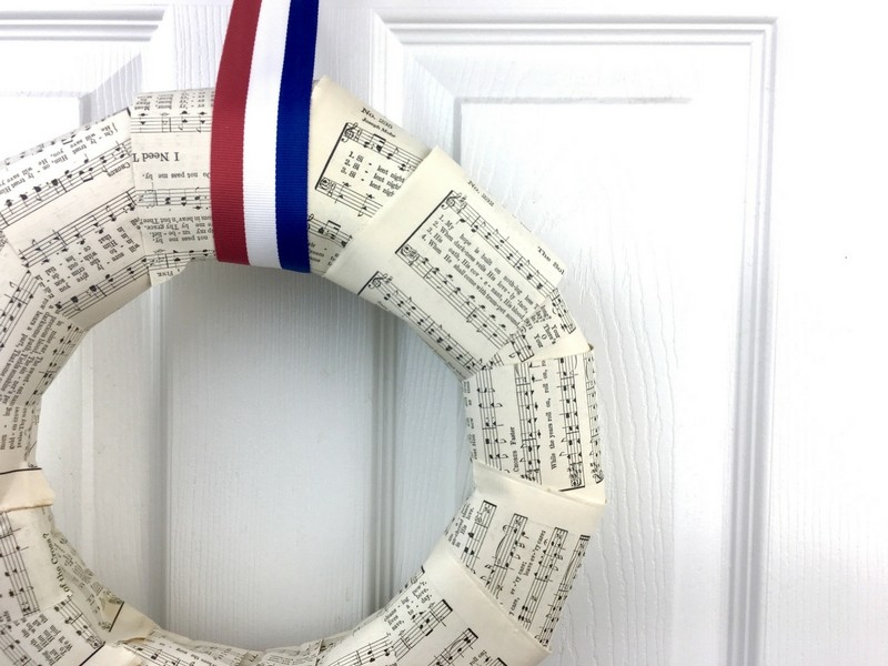 Patriotic Wreath Tutorial Using Old Hymnal Pages