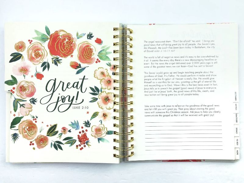 Using a Devotional Planner to Keep Life Organized
