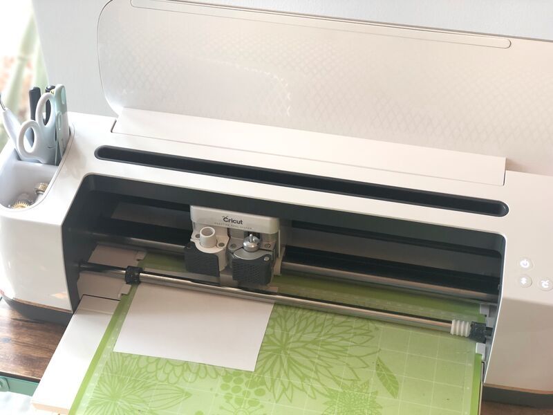 Cricut Iron-On Tutorial using EasyPress Mini for Unique Craft Projects
