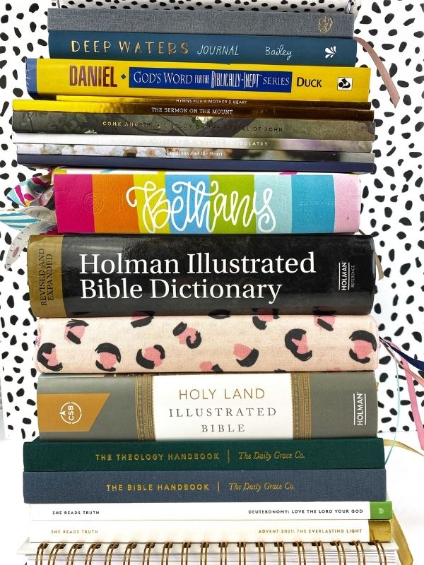 My 2022 Stack of Resources for Bible Study